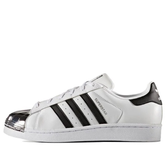 New adidas Superstar 'Metal Toe' Sneaker Women Sz US 9 Sold Out - Picture 1 of 6